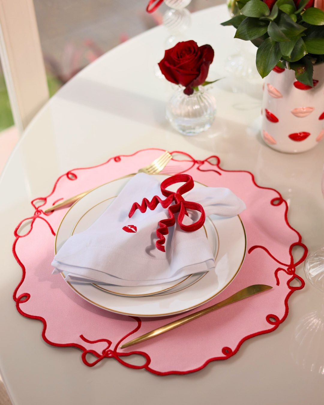 Dupla de Jogo Americano Laço Dupla Face Vermelho/ Rosa/ Azul