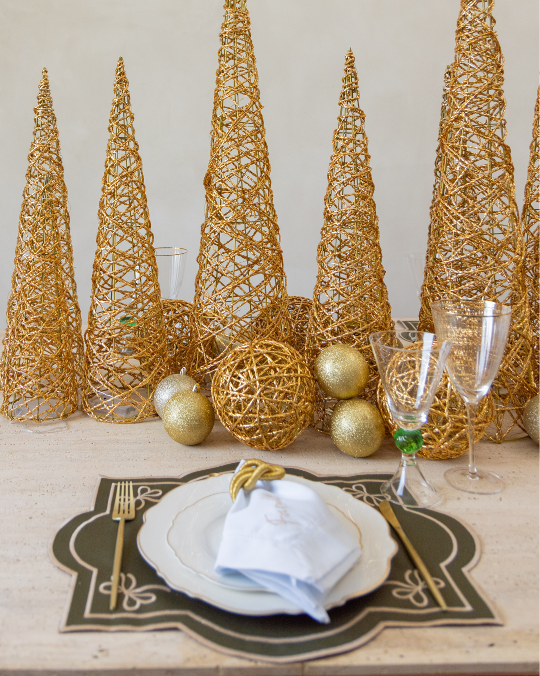 Conjunto 4 Peças Jogo Americano Impermeável Dupla Face Verde e Vinho Laço