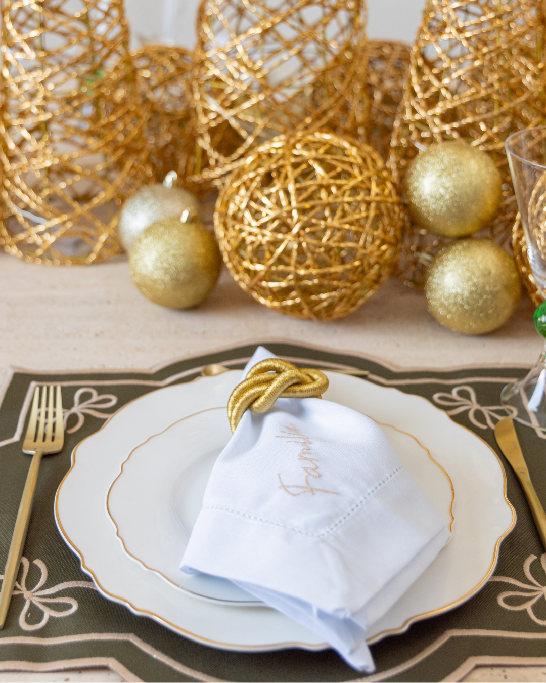 Conjunto 4 Peças Jogo Americano Impermeável Dupla Face Verde e Vinho Laço