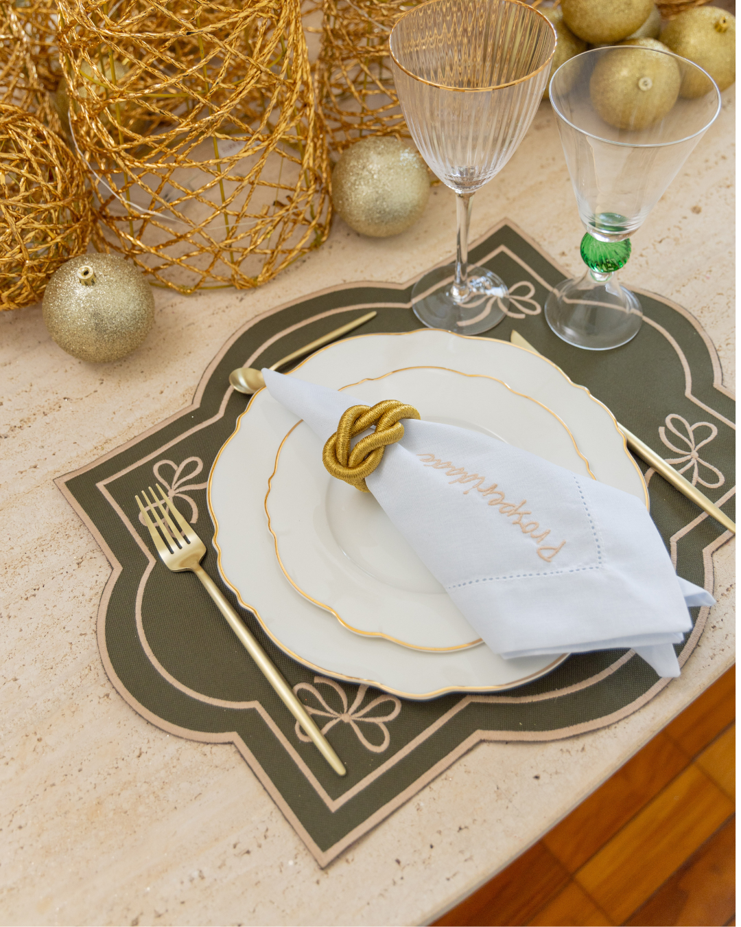 Conjunto 4 Peças Jogo Americano Impermeável Dupla Face Verde e Vinho Laço