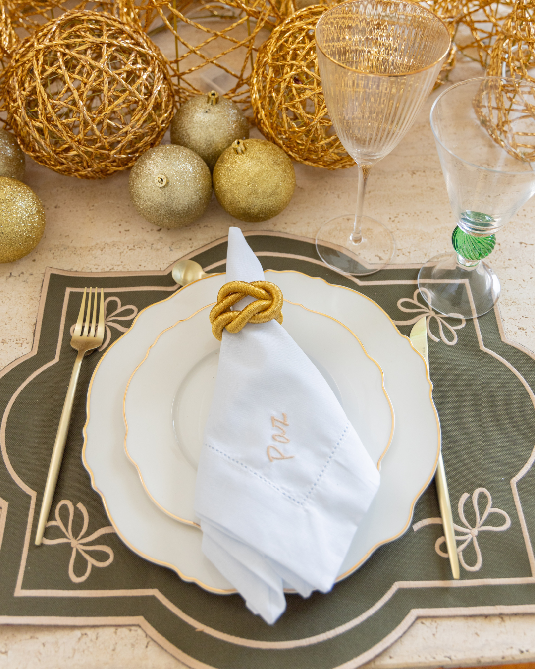 Conjunto 4 Peças Jogo Americano Impermeável Dupla Face Verde e Vinho Laço