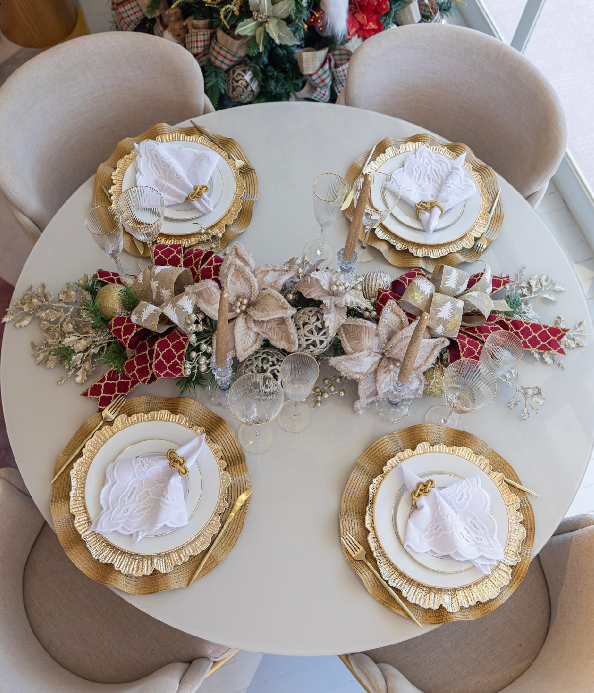 Lugar Americano Babado Dourado